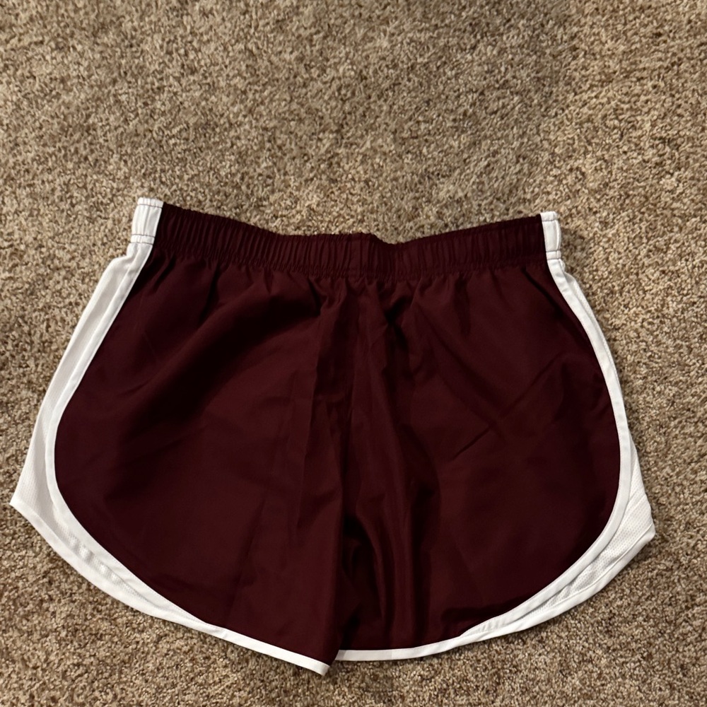 Nike Women's University of Minnesota Gophers Burgundy and White Athletic Shorts - Picture 5 of 5